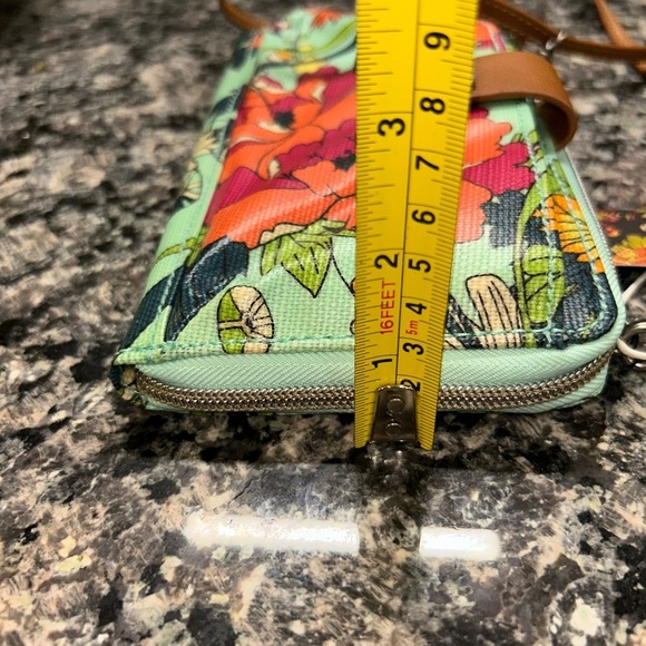 Sakroots Floral Crossbody Wristlet Bag - Multicolor New - Picture 11 of 15